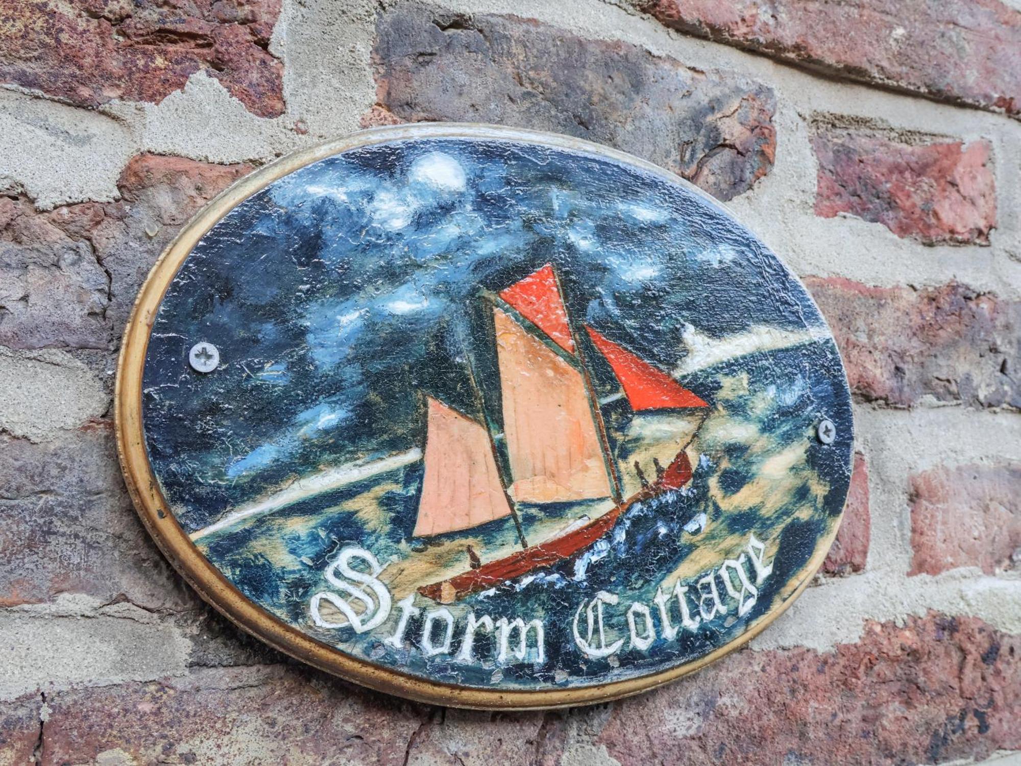 Storm * Whitby
